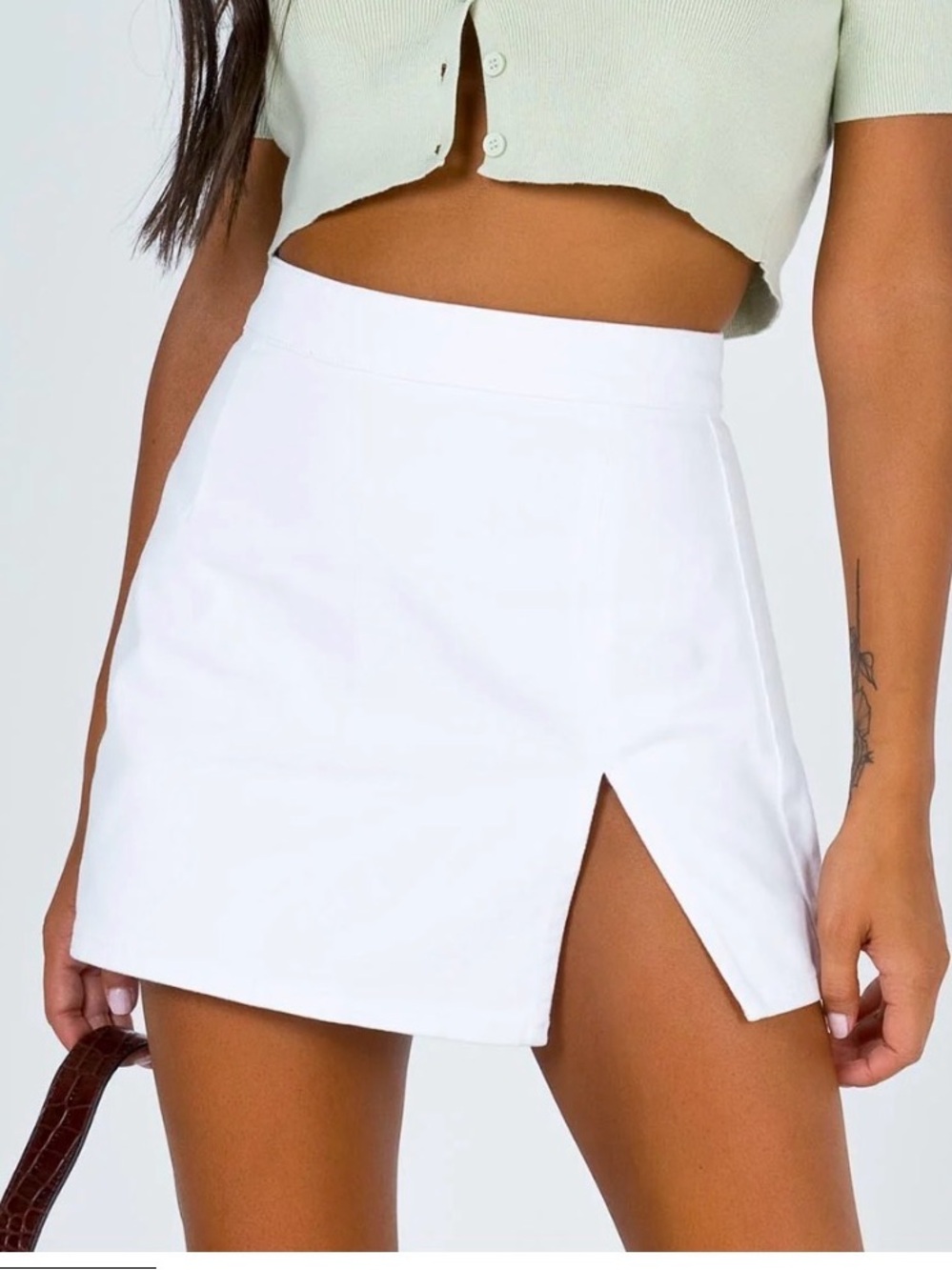 Lioness White High-Waist Mini Skort with Front Slit Detail